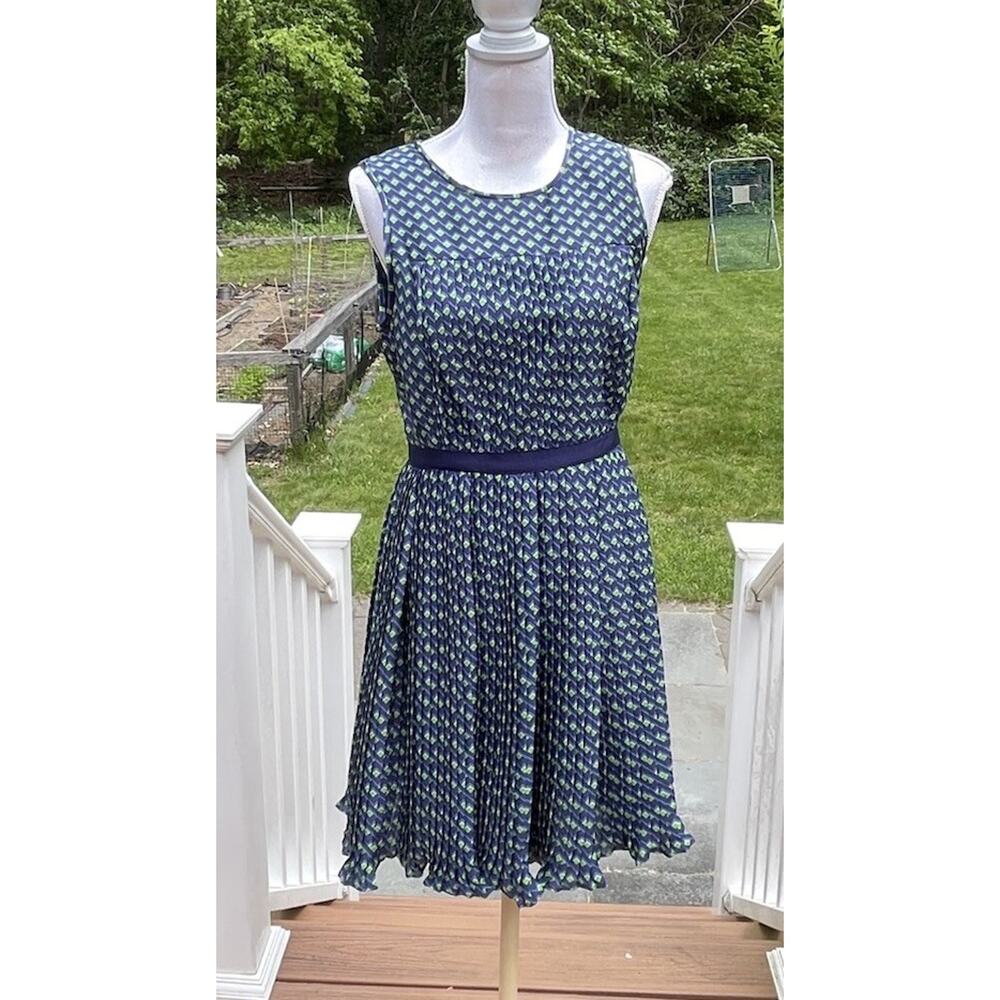 Shoshanna Paulette Micro-pleat Sleeveless Knee Length Dress, Blue/Green Print 6 - Picture 5 of 16